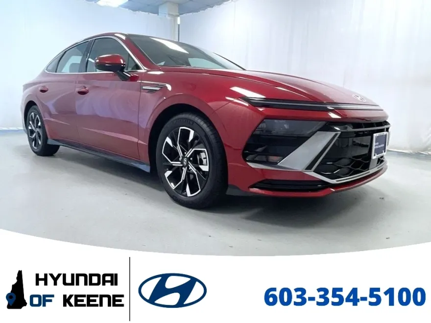 2025 Hyundai Sonata SEL photo 1