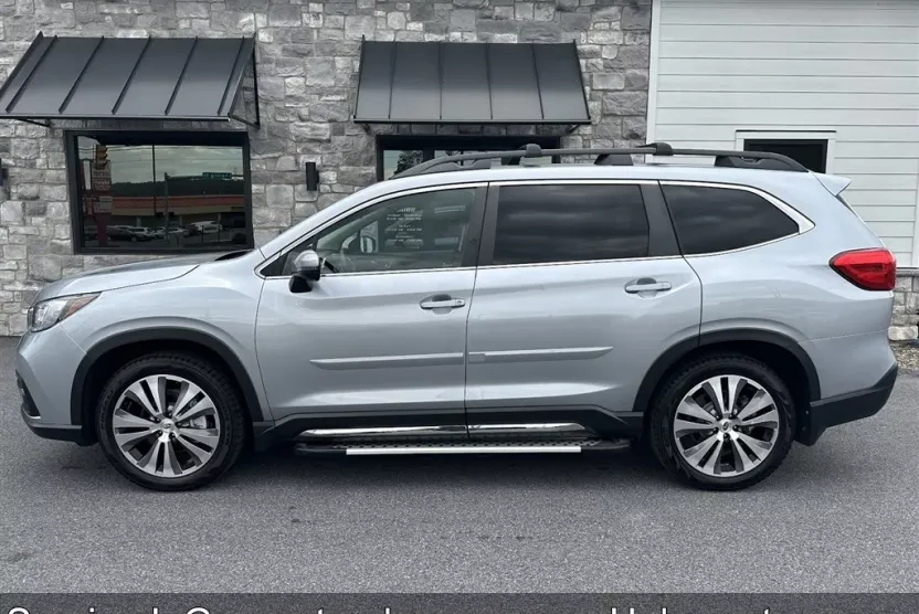 2020 Subaru Ascent Limited photo 1