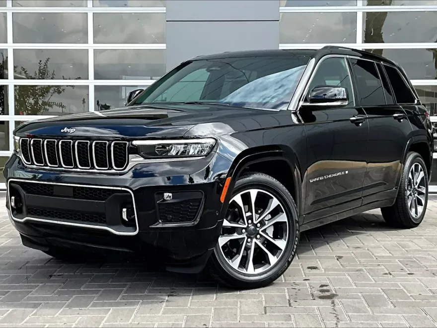 2022 Jeep Grand Cherokee Overland photo 1