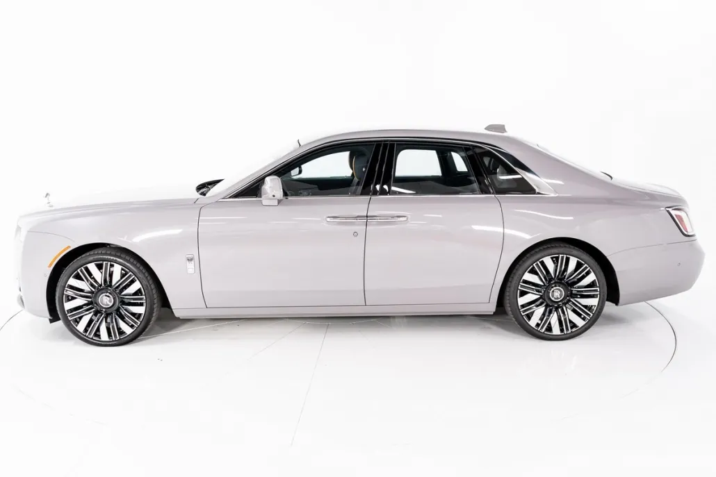 2025 Rolls Royce Ghost RR photo 1