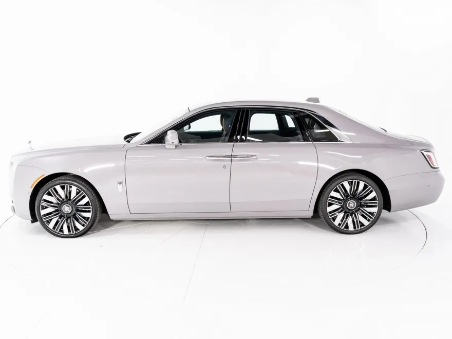 2025 Rolls Royce Ghost RR photo 1