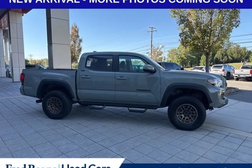 2023 Toyota Tacoma Trail Edition photo 1