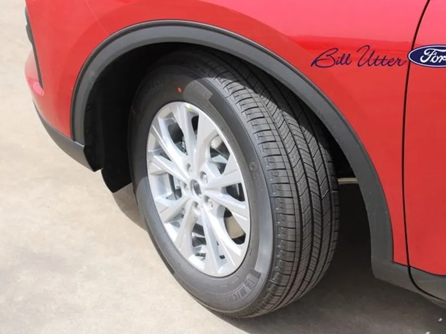 2025 Ford Escape Active photo 5