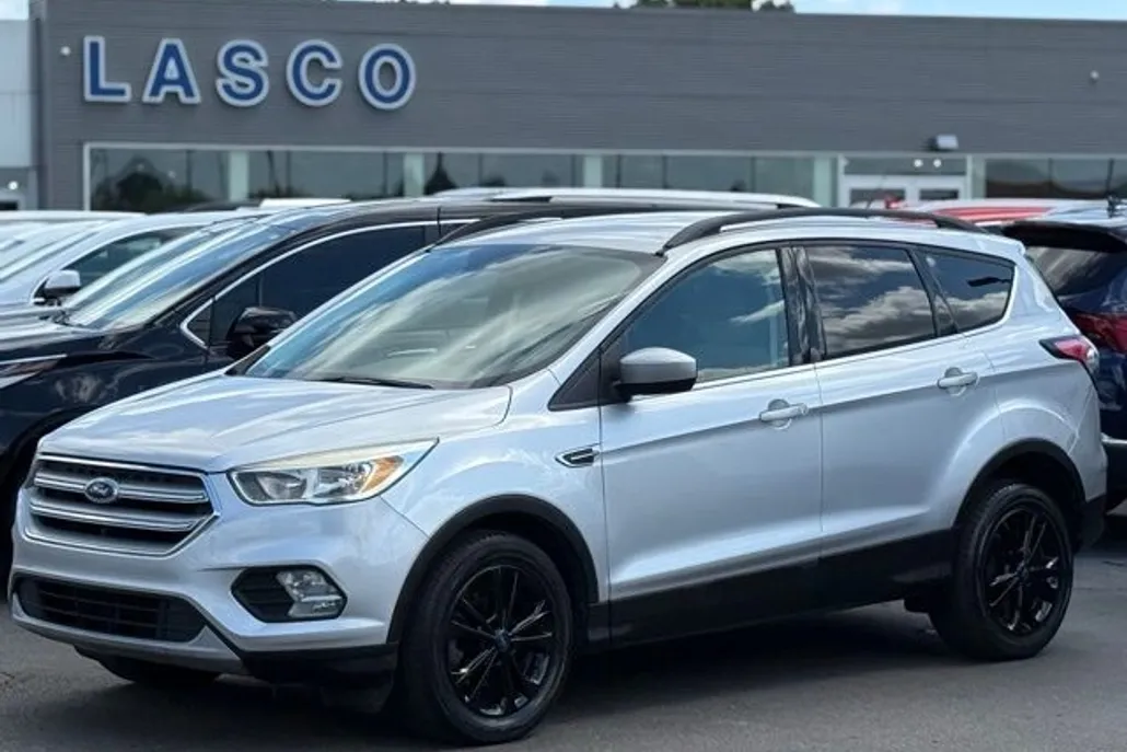 2018 Ford Escape SE photo 1