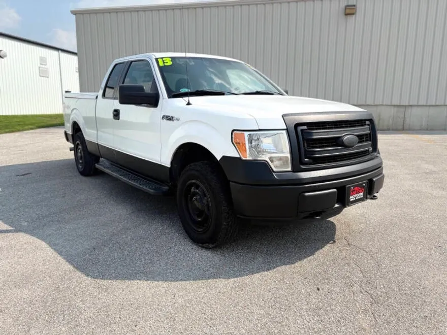 2013 Ford F-150 STX photo 1
