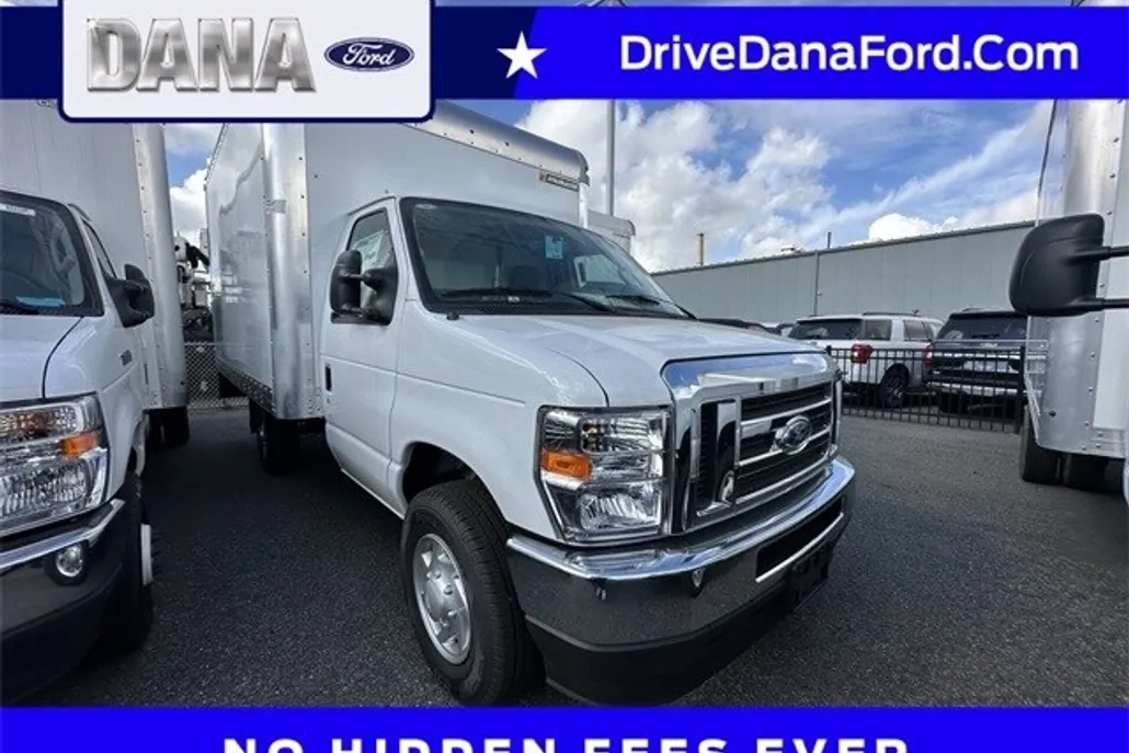 2024 Ford E-350 photo 1
