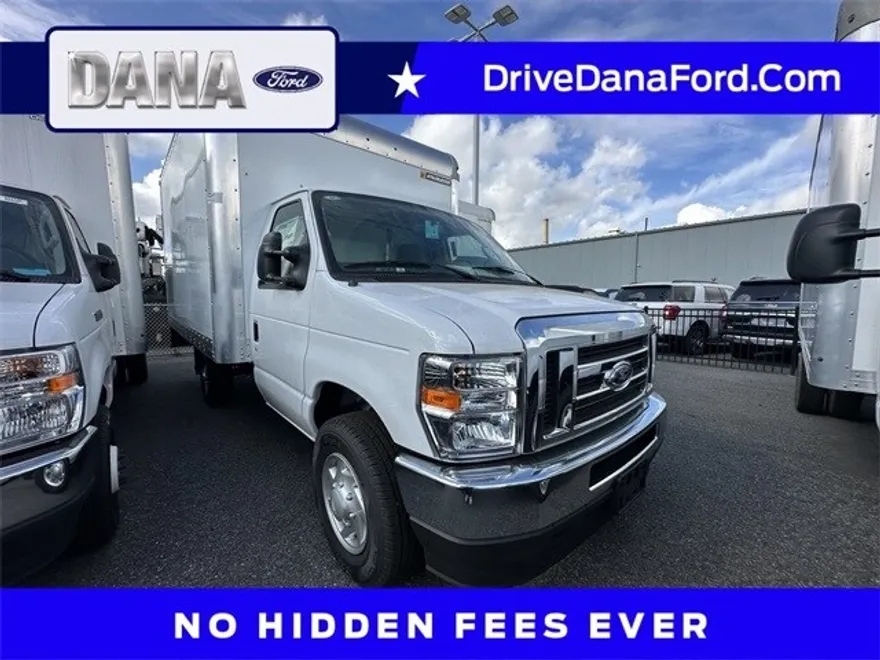 2024 Ford E-350 photo 1