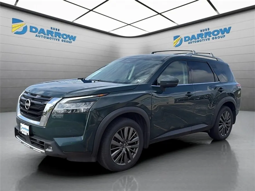 2022 Nissan Pathfinder SL photo 1