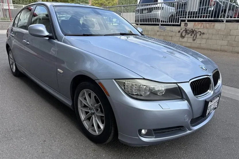 2010 Bmw 328i xDrive photo 1