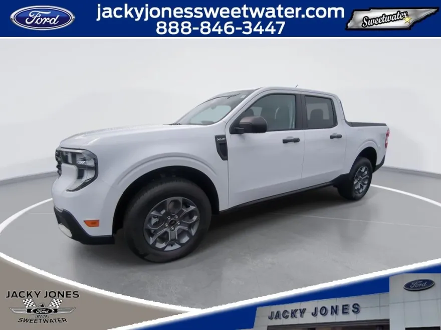 2025 Ford Maverick XLT photo 1
