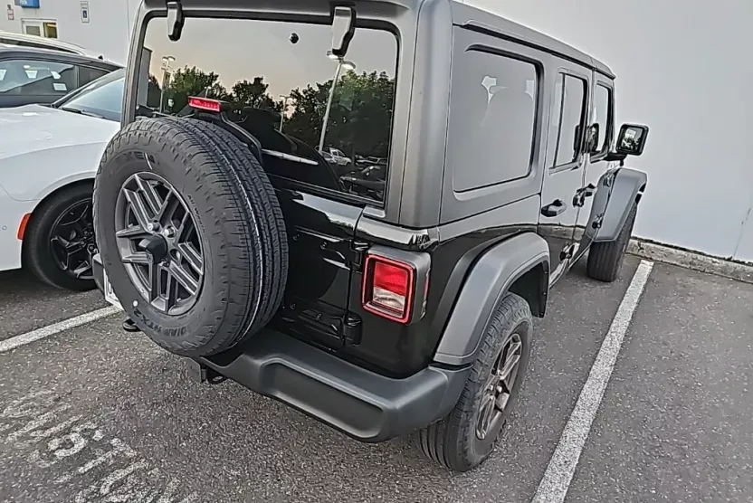 2024 Jeep Wrangler Sport S photo 1