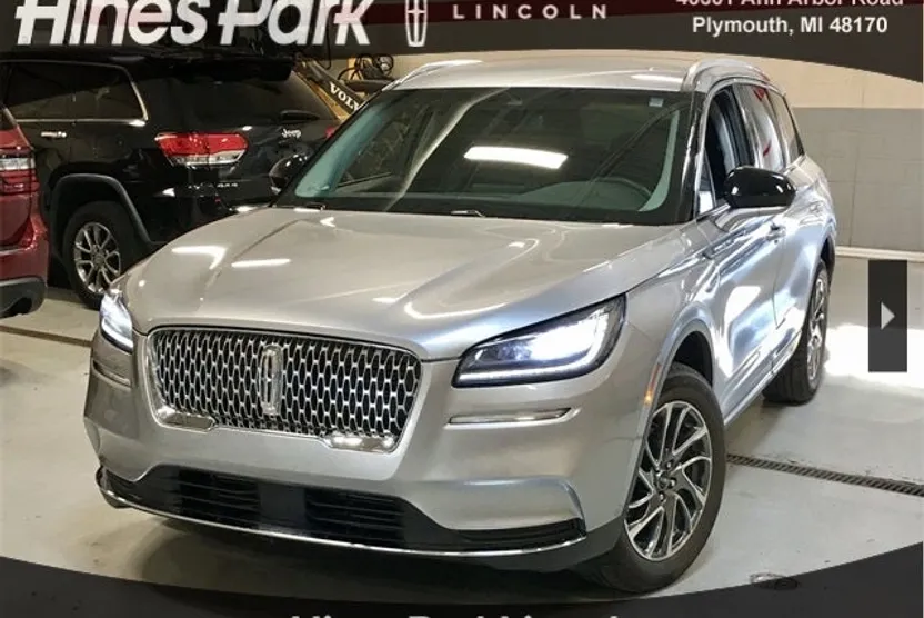 2022 Lincoln Corsair Standard photo 1