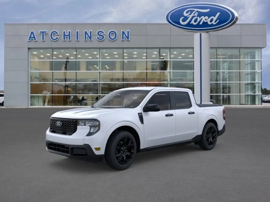 2025 Ford Maverick XLT photo 1