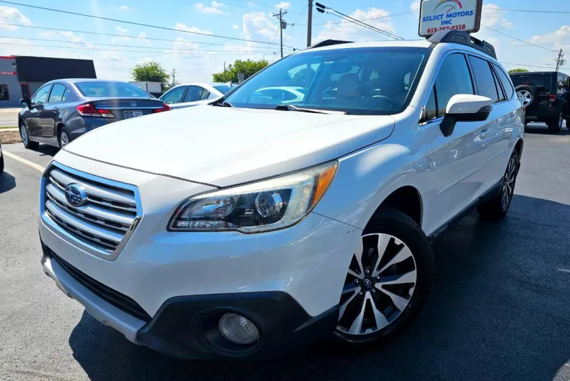2016 Subaru Outback 2.5i Limited photo 1