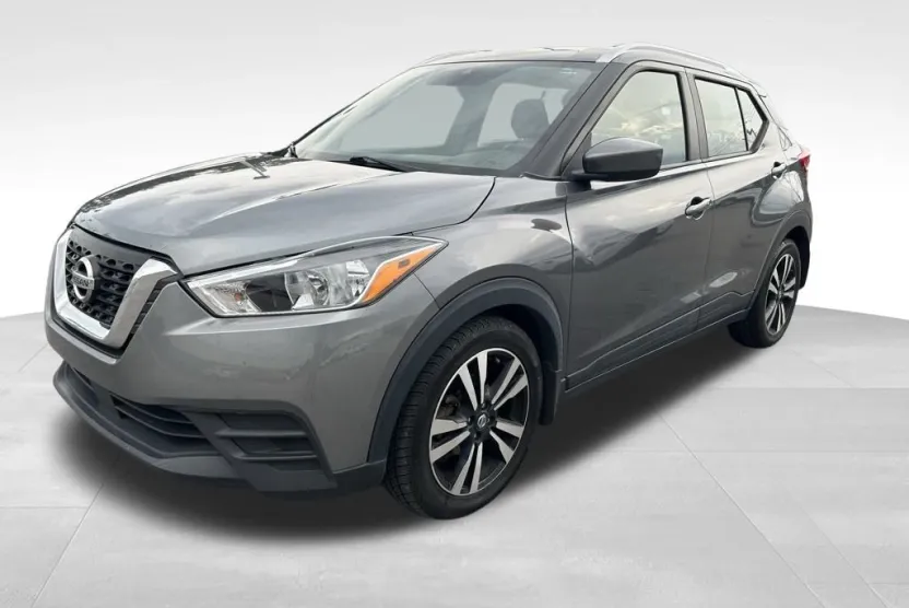 2020 Nissan Kicks SV photo 1