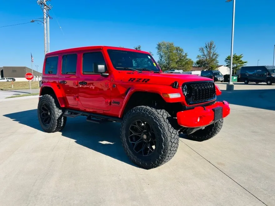 2025 Jeep Wrangler photo 1
