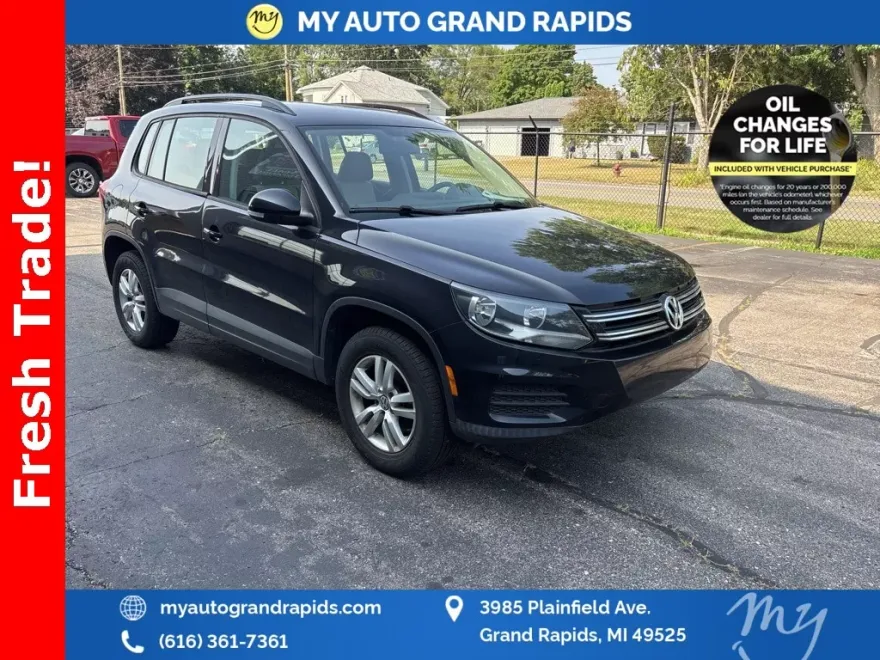2016 Volkswagen Tiguan S photo 1