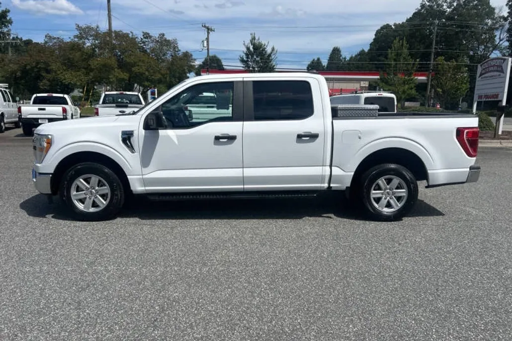 2022 Ford F-150 XLT photo 1