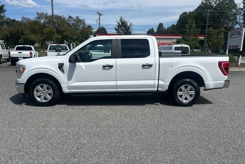 2022 Ford F-150 XLT photo 1
