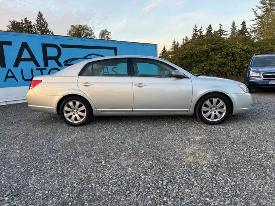 2007 Toyota Avalon Limited photo 1