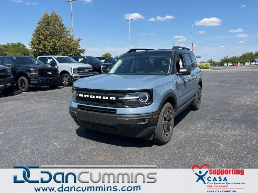 2024 Ford Bronco Sport Outer Banks photo 1