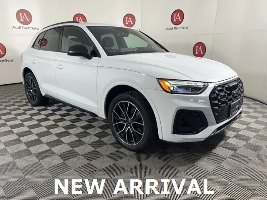 2022 Audi SQ5 Premium Plus photo 1