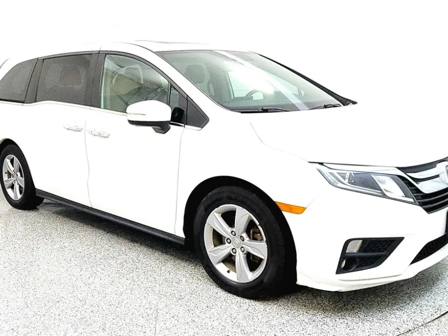 2020 Honda Odyssey EX-L photo 1