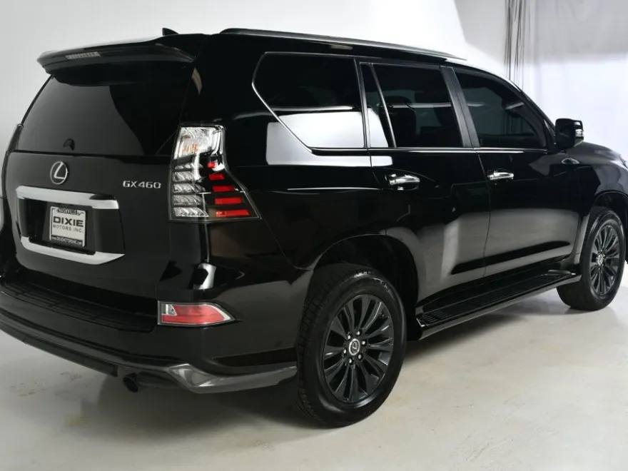 2023 Lexus GX Premium photo 1