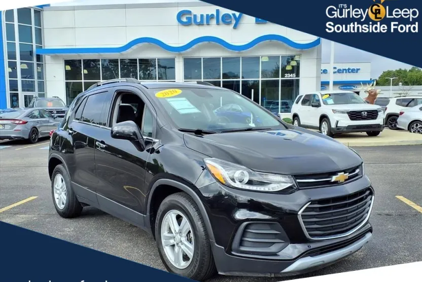 2020 Chevrolet Trax LT photo 1