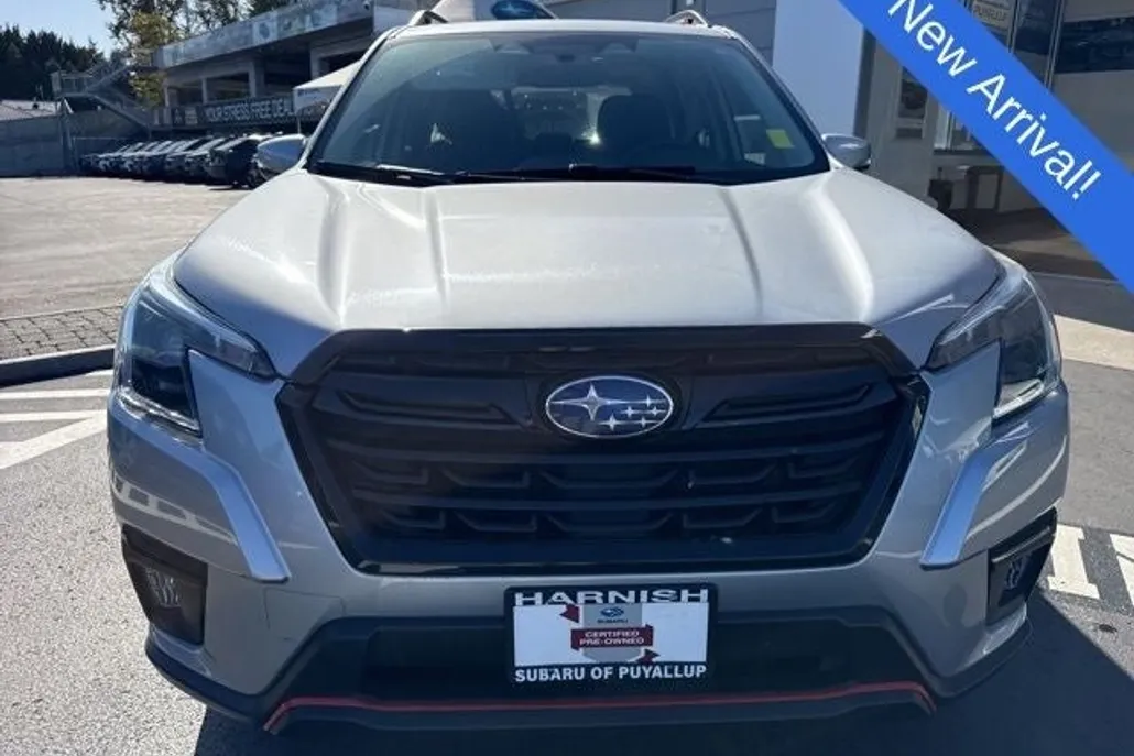 2024 Subaru Forester Sport photo 1