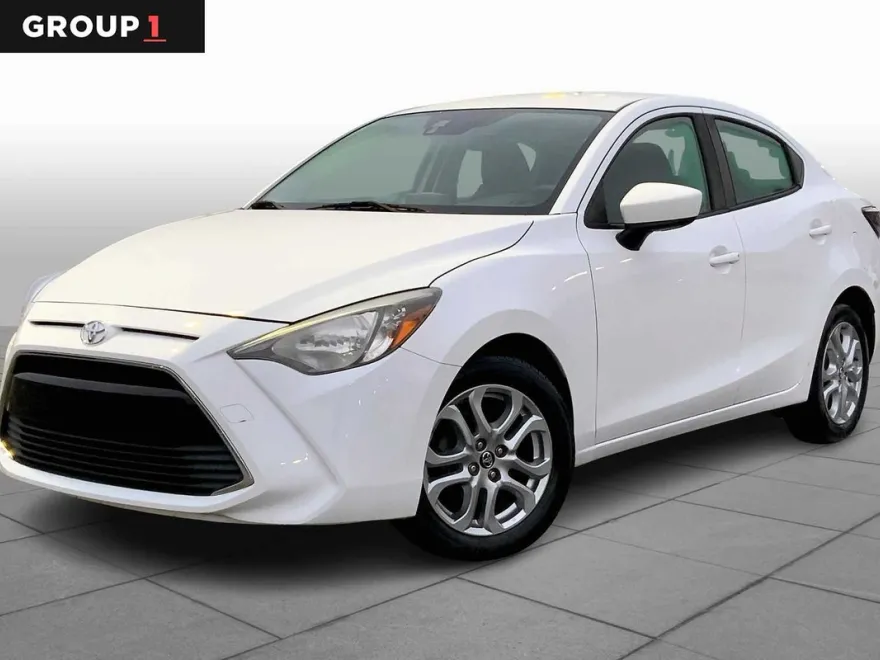2018 Toyota Yaris iA Base photo 1