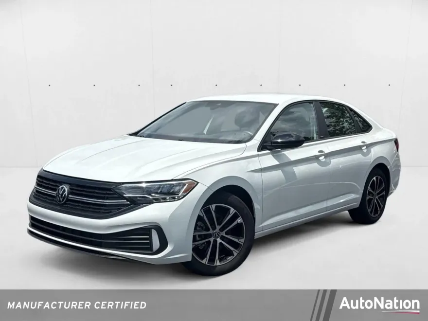 2024 Volkswagen Jetta Sport TSI photo 1