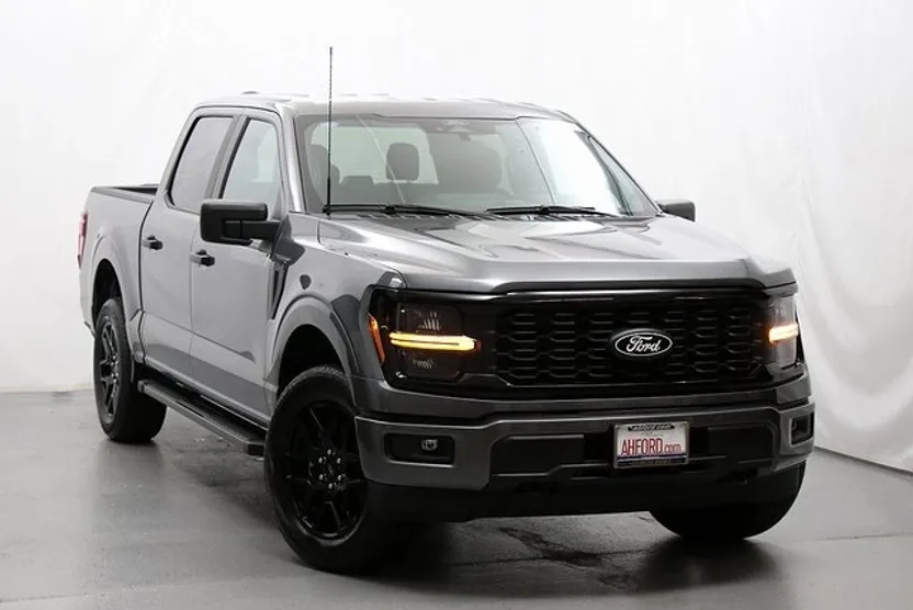 2025 Ford F-150 STX photo 1
