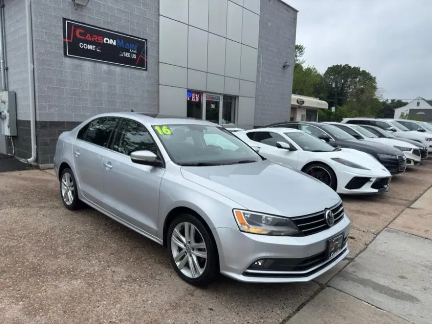 2016 Volkswagen Jetta 1.8T SEL photo 1