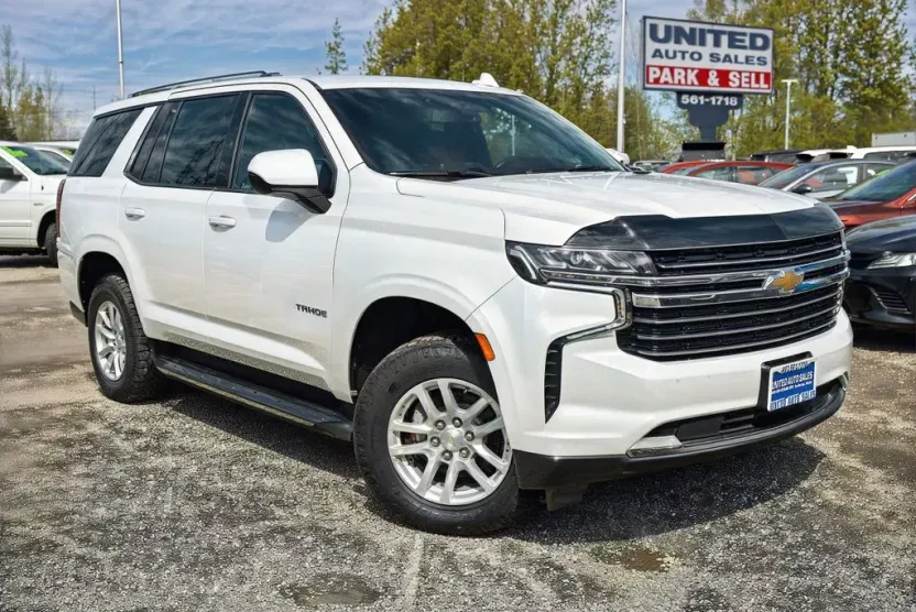 2021 Chevrolet Tahoe LT photo 1
