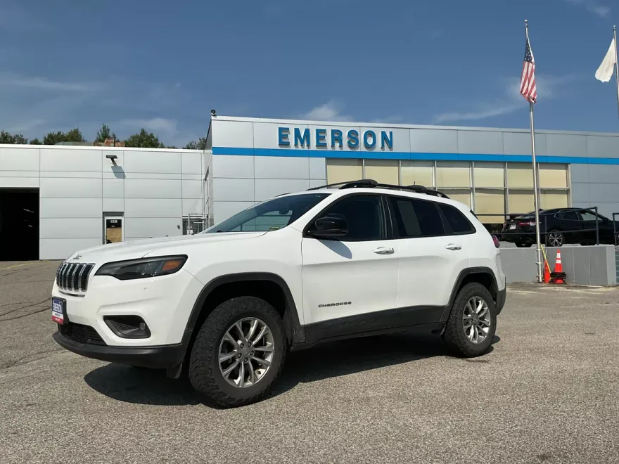 2022 Jeep Cherokee Latitude Lux photo 1