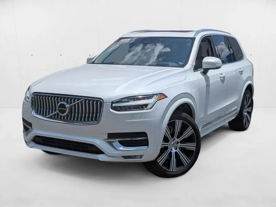 2024 Volvo XC90 Ultimate photo 1
