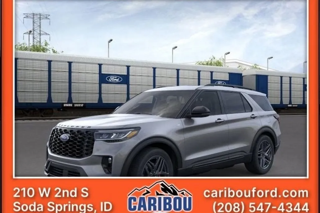 2025 Ford Explorer ST-Line photo 1
