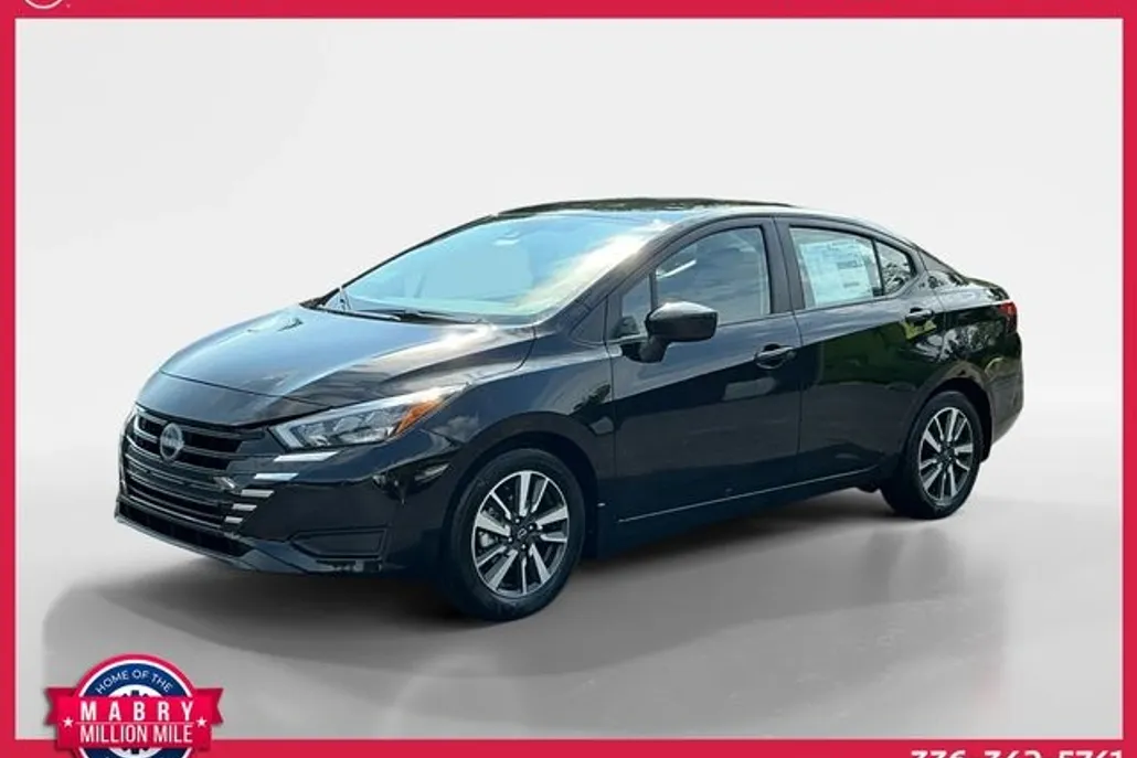 2025 Nissan Versa 1.6 SV photo 1