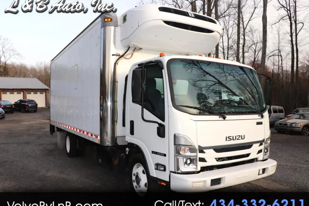 2023 Isuzu NRR Standard Cab photo 1