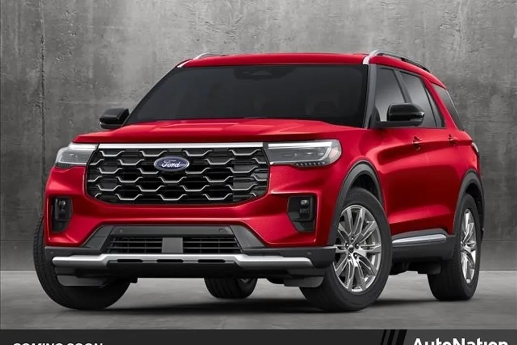 2025 Ford Explorer Platinum photo 1