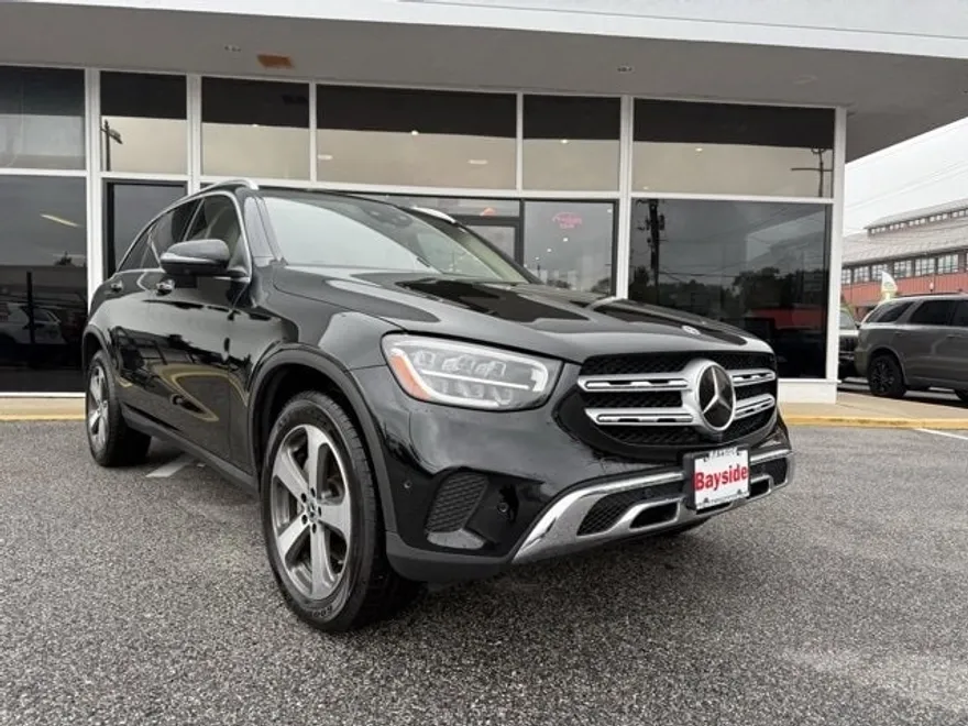 2022 Mercedes Benz GLC 300 4MATIC photo 1