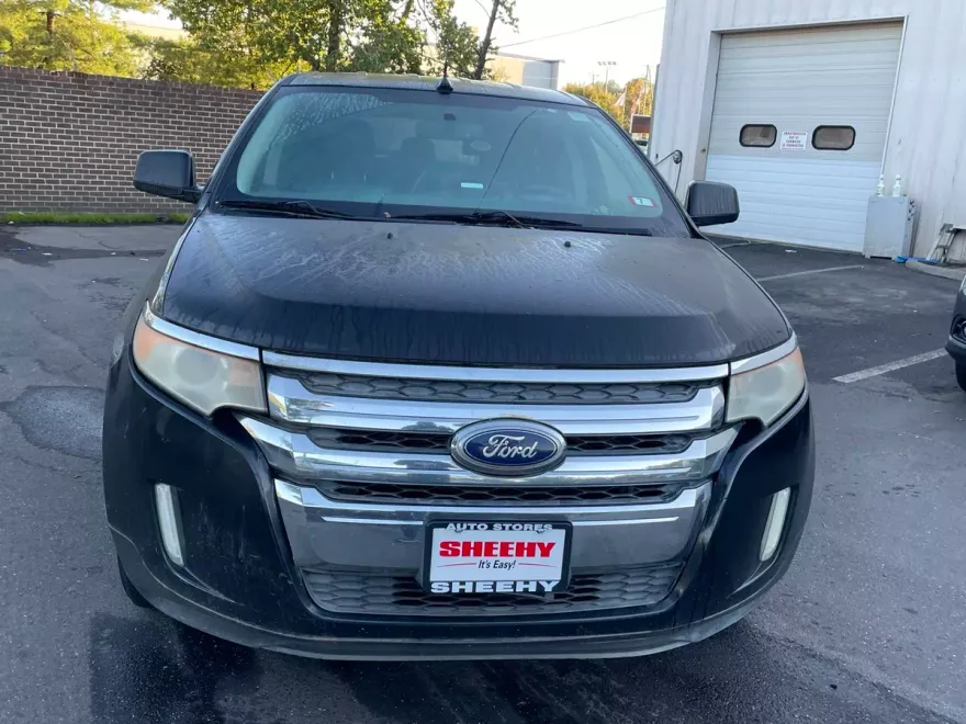2011 Ford Edge SEL photo 1