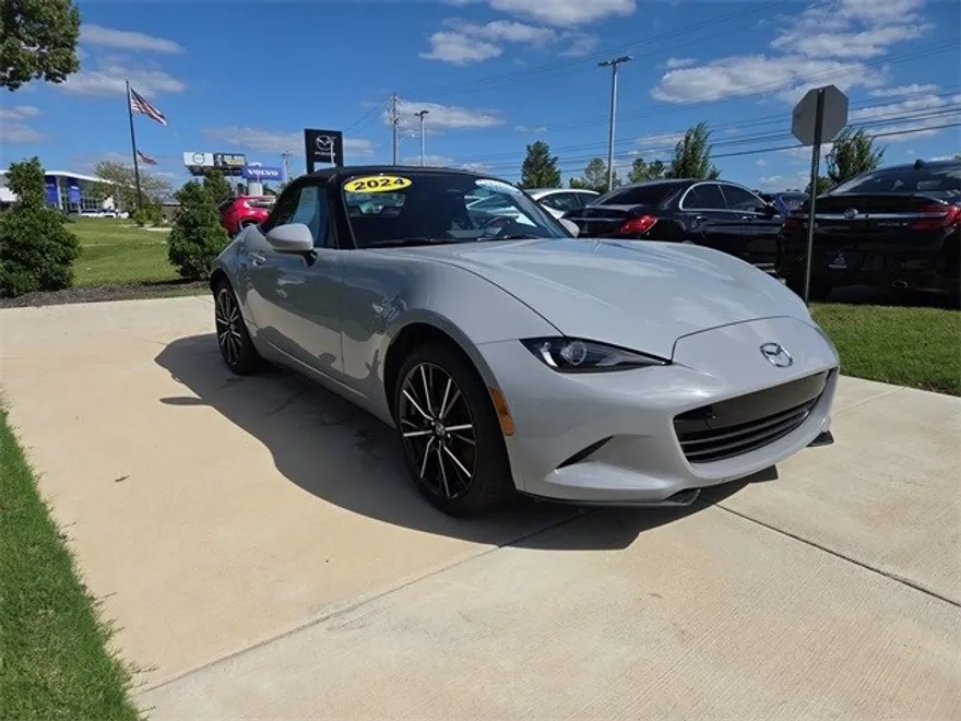 2024 Mazda MX-5 Miata Miata Grand Touring photo 1