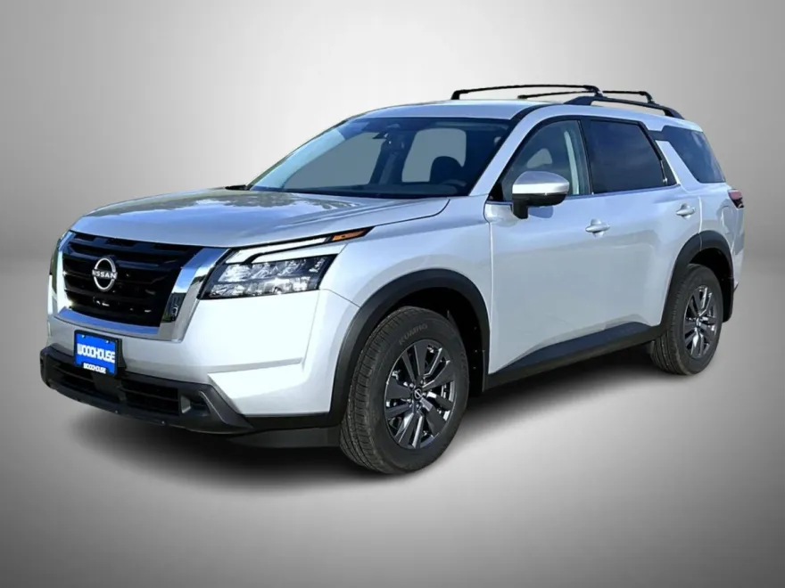 2025 Nissan Pathfinder SV photo 1
