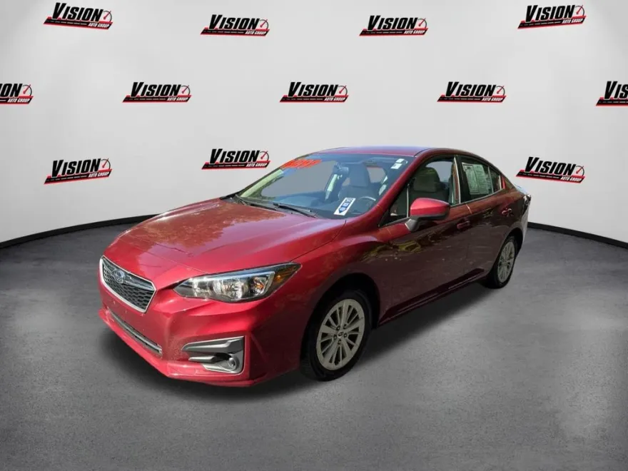 2017 Subaru Impreza 2.0i Premium photo 1