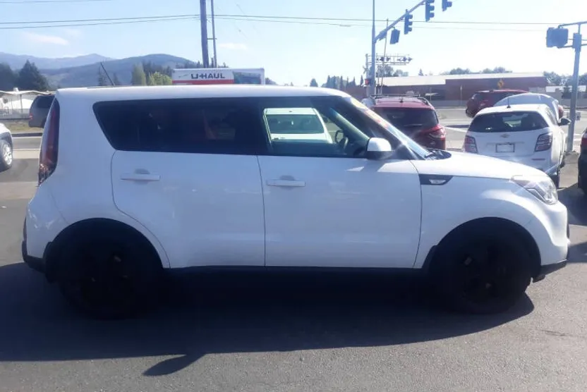 2014 Kia Soul Base photo 1