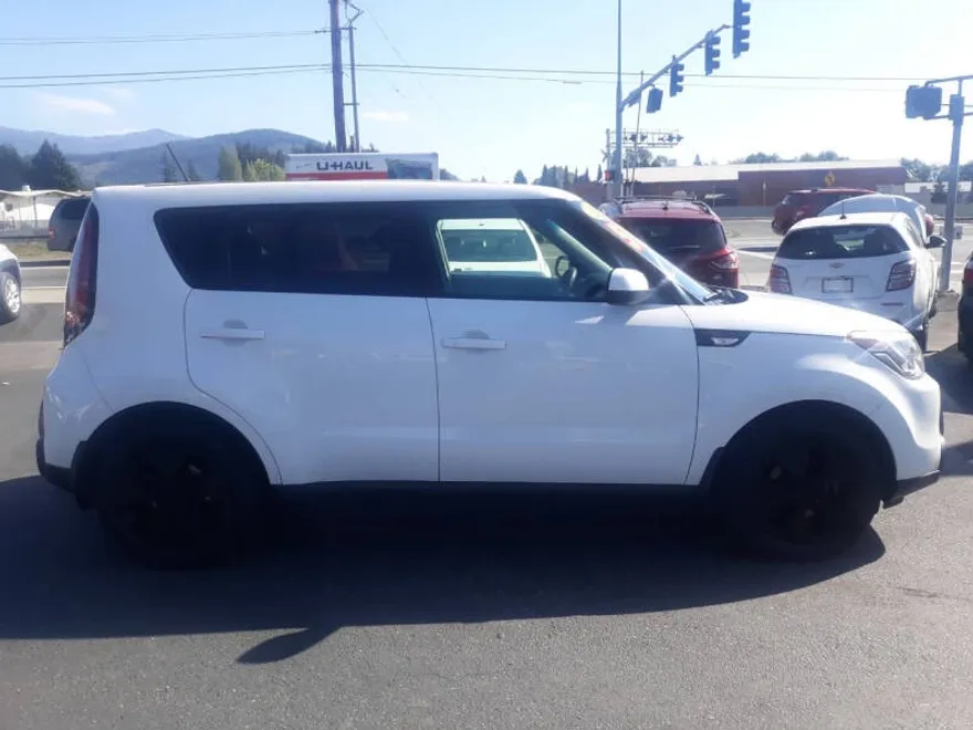 2014 Kia Soul Base photo 1