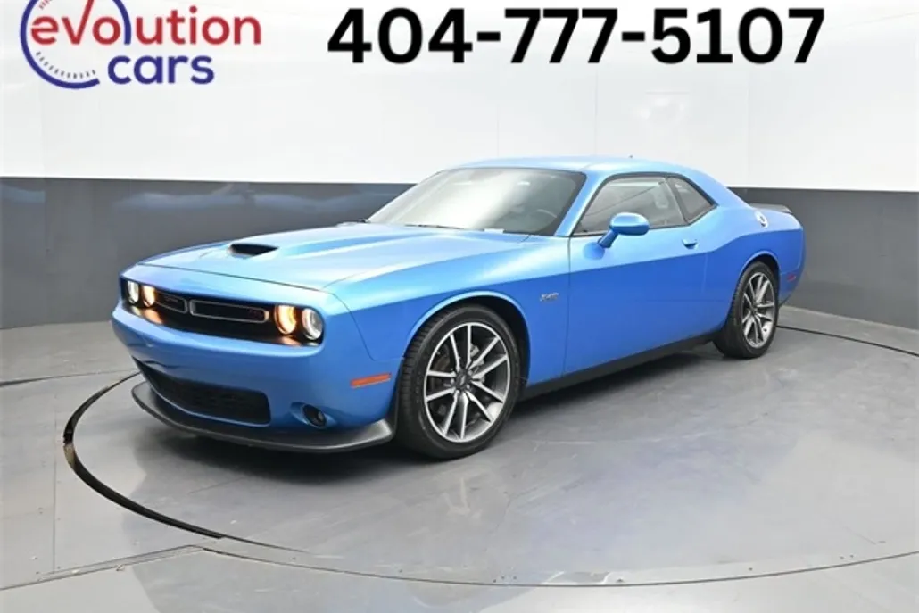 2023 Dodge Challenger R/T photo 1
