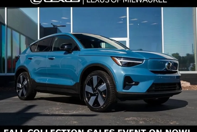 2023 Volvo C40 Recharge Ultimate photo 1